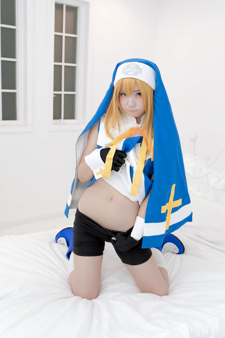 enako 3