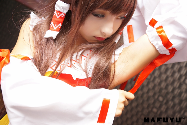 Reimu 1