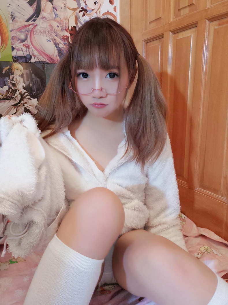 女仆 3