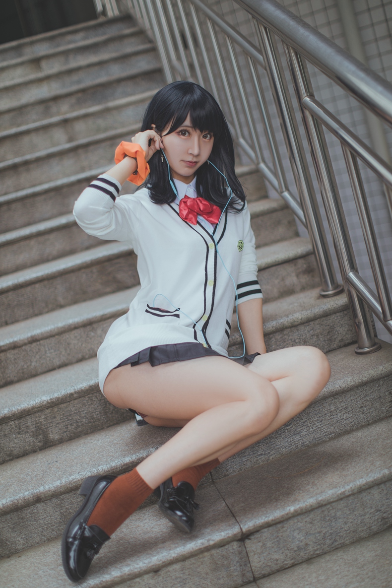 宝多六花 5