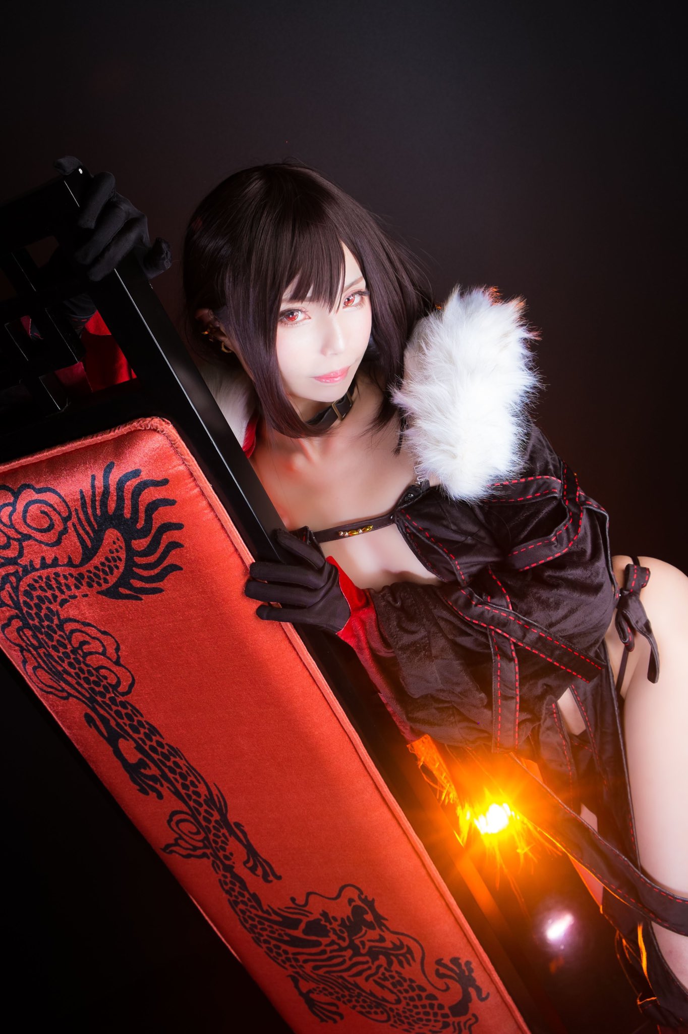 enako 9