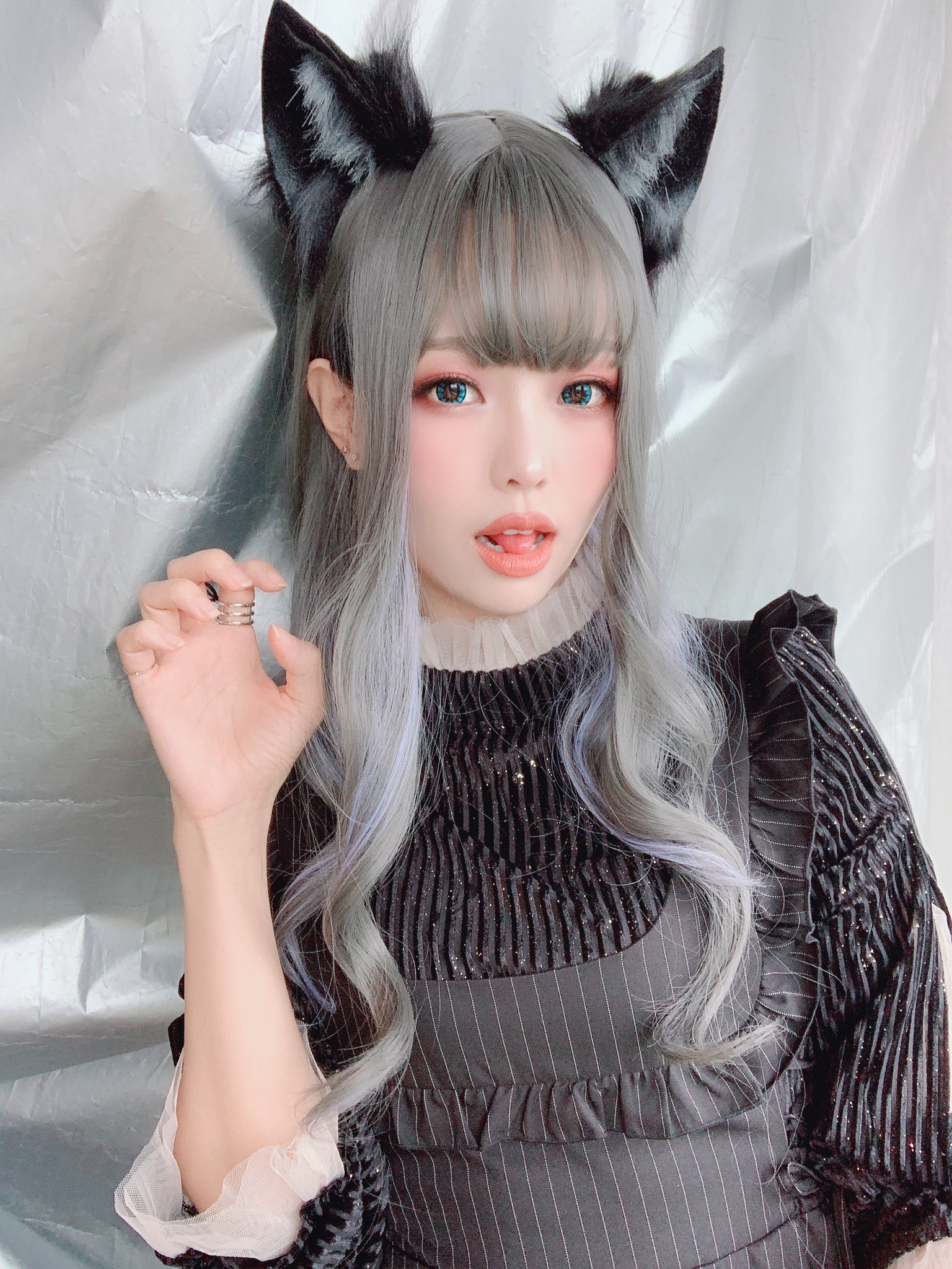 enako 10