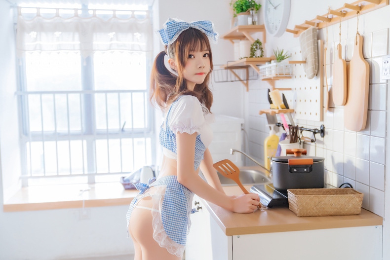 女仆 3