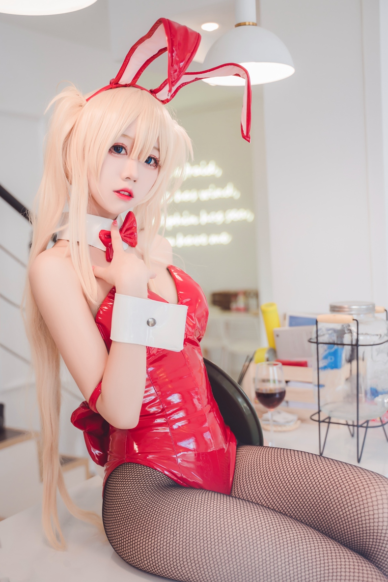 兔女郎 2