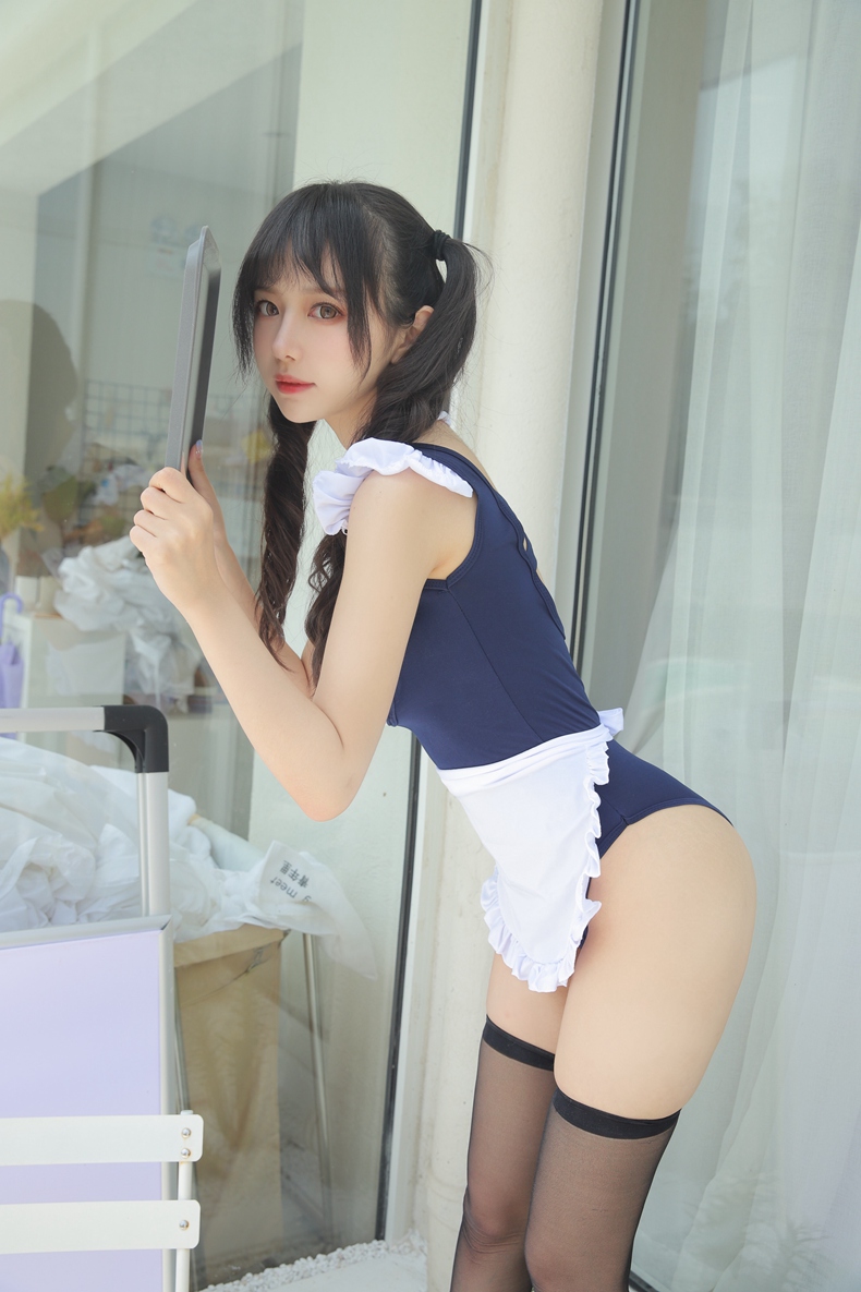 女仆 4