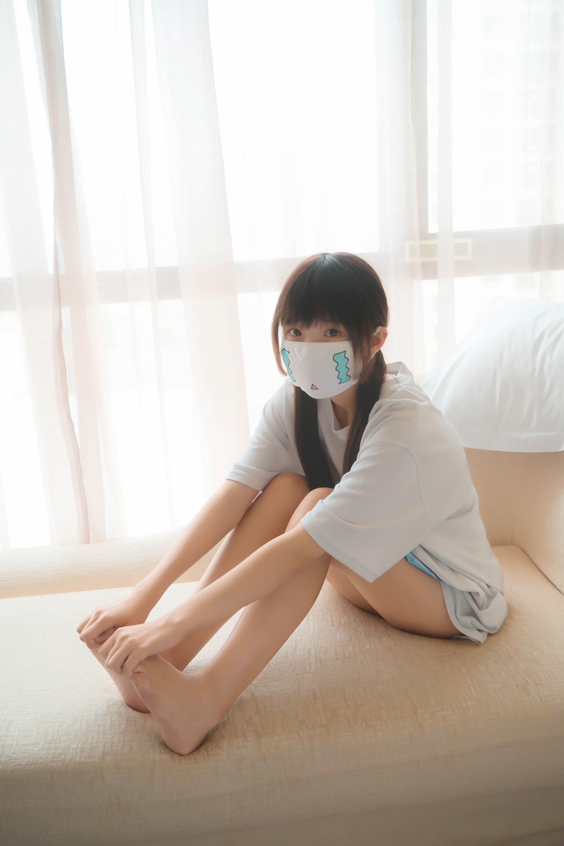 二次元 4