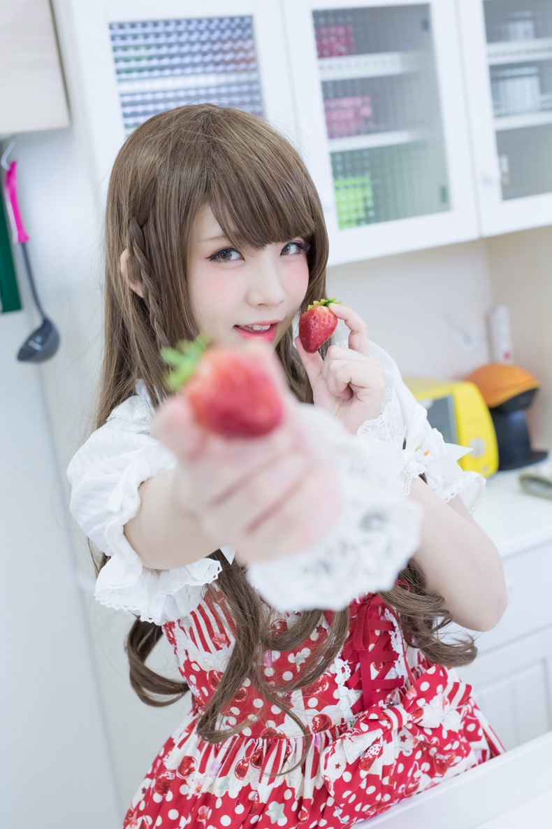 enako 5