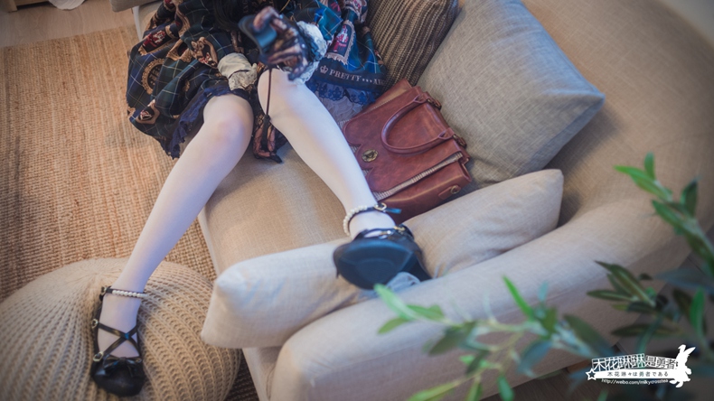 LOLITA 4